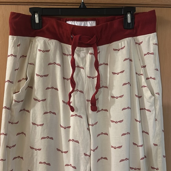 Wizarding World Harry Potter Women’s Lounge Pajama Pants Joggers Cream Red Large - Picture 2 of 10